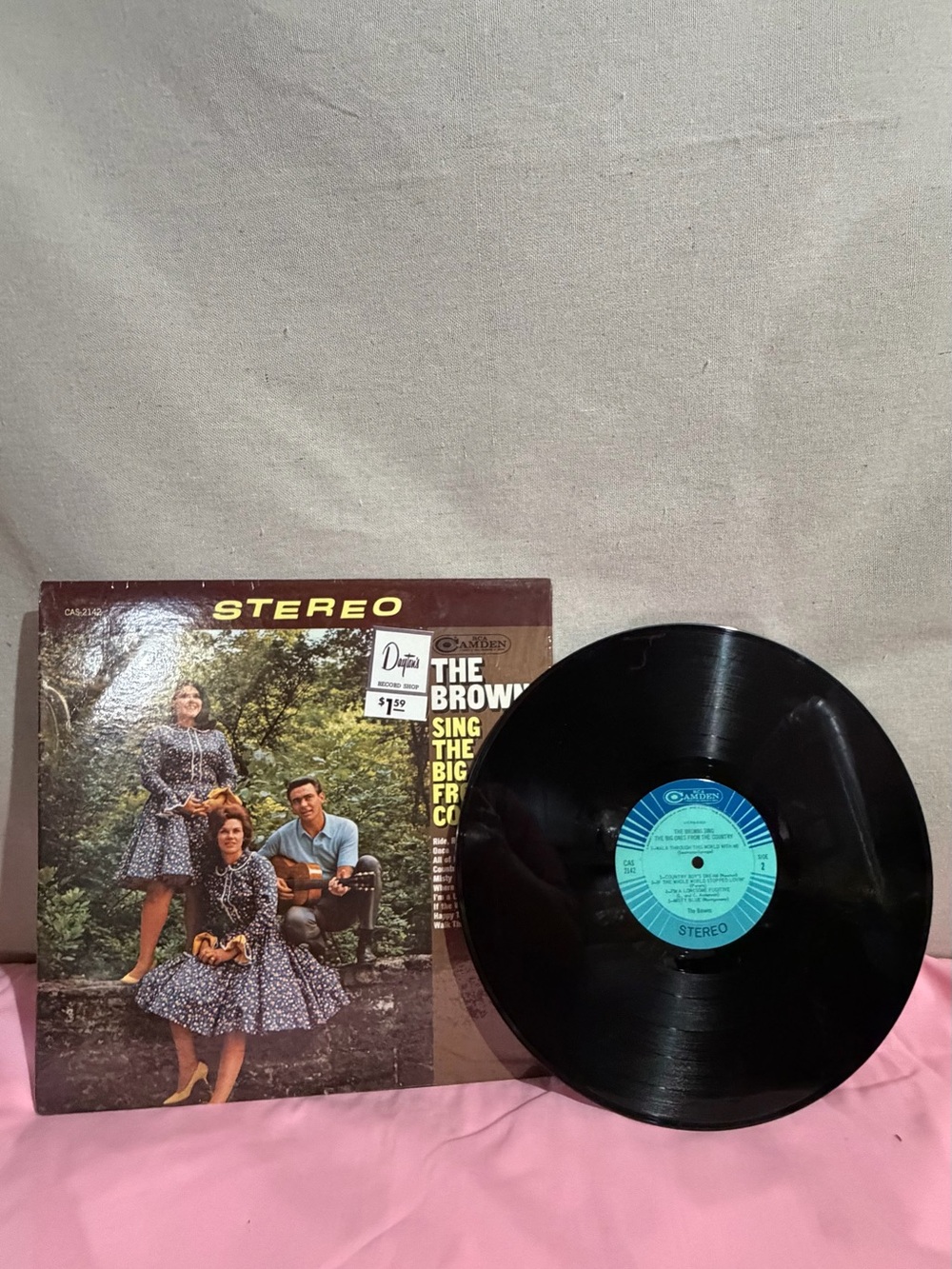 RCA Vintage Vinyl Record - The Browns Sing Tge Big One From The country